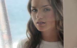 Tori Black Wallpaper