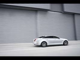 2012 Jaguar Xj Ultimate Motion Right Side Wallpaper
