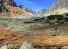 Empty Valley wallpaper